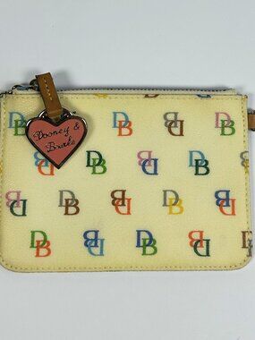 Dooney & Bourke Green Multicolor Zipper Coin Purse Key Chain Pink Heart Logo Y2K